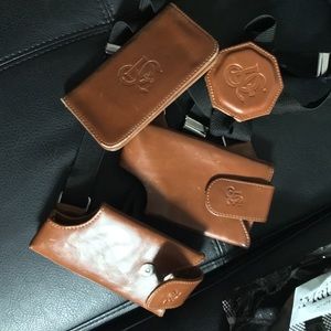 Cell phone shoulder holster